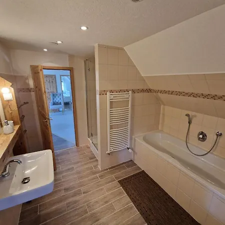 Hotel Haus Ostseerose - Florentine, Linus, Ostseerose 3*
